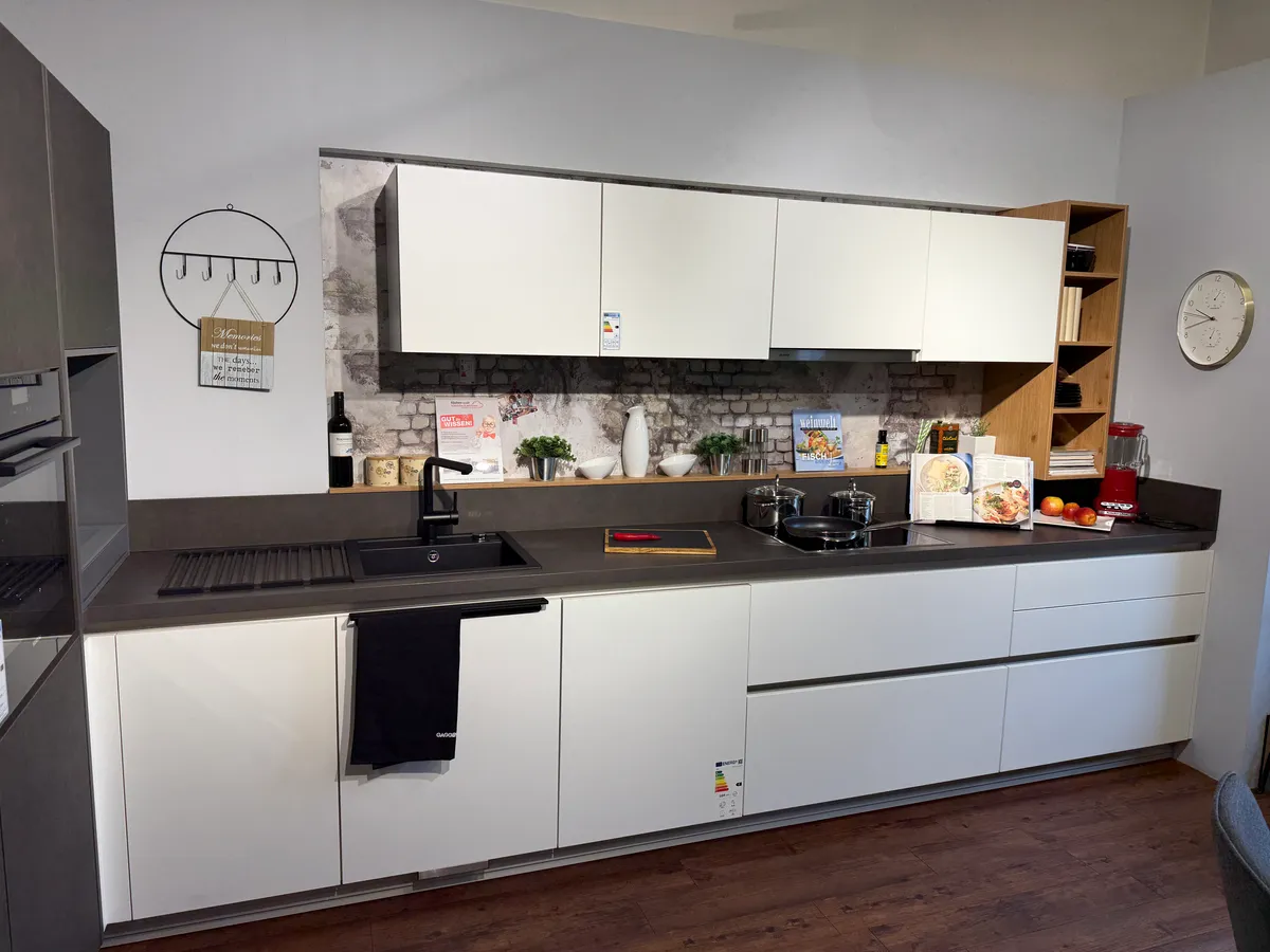 Ausstellungsküche PUR - Koje 1 in Aichach